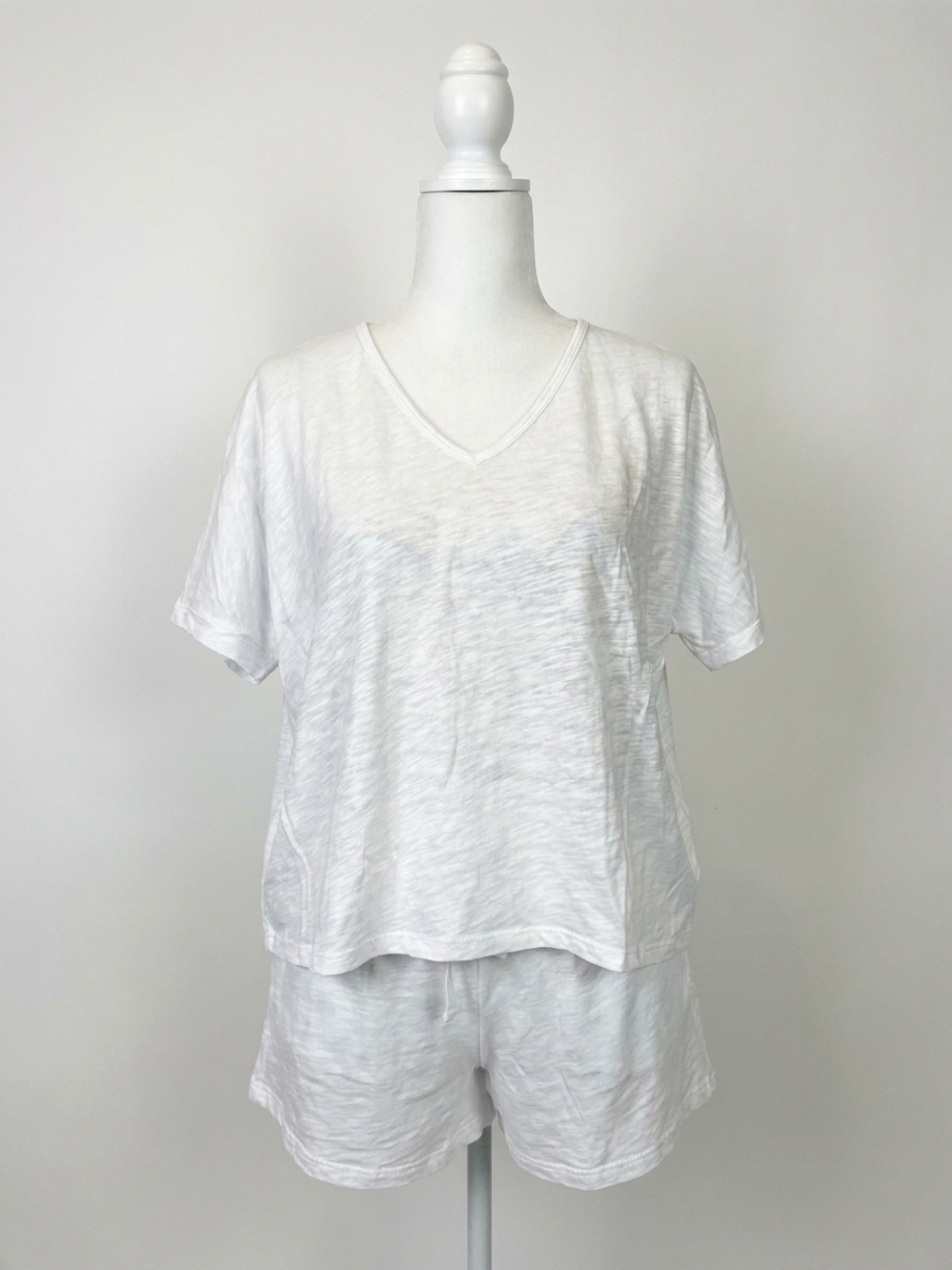 NEW BOBI oversize v-neck tee in white
